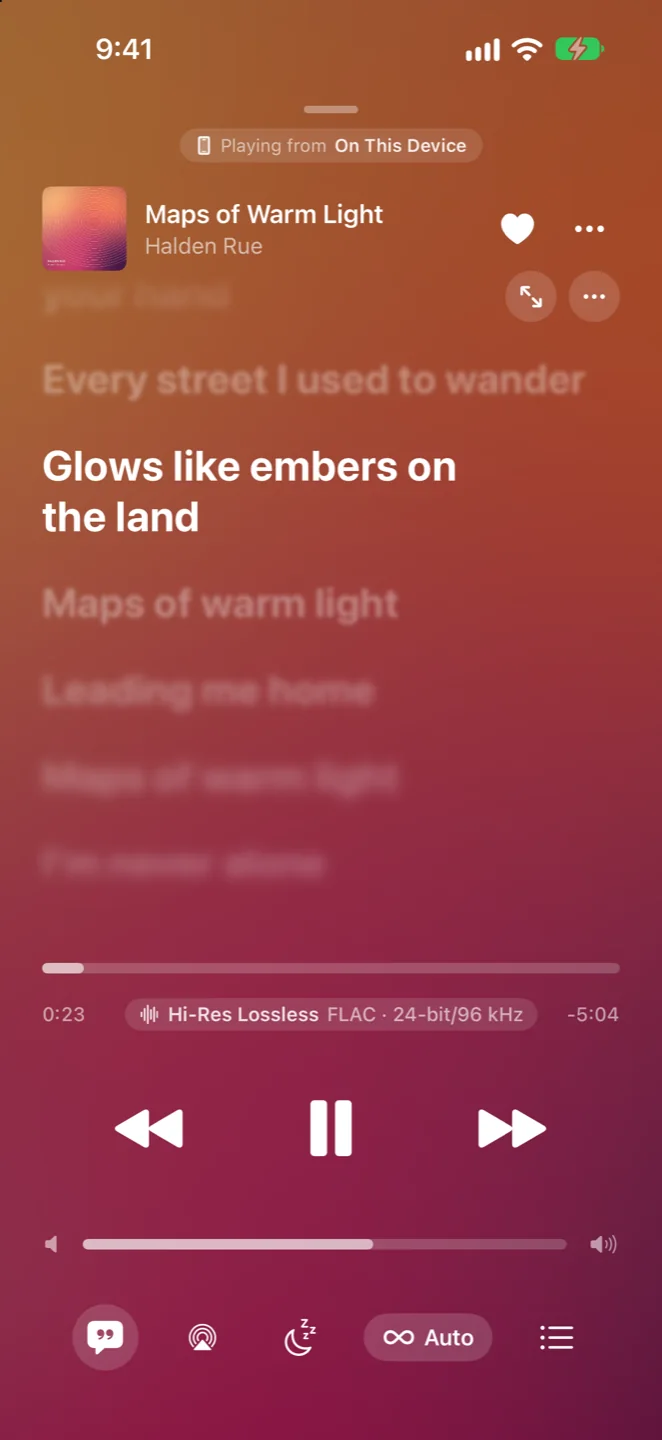 Synced lyrics in Sonevia, the sung line in white and the others blurred